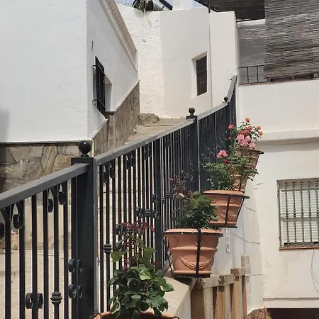 La Mesa Villa