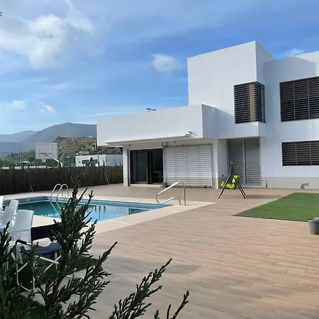 Villa La Mesa *