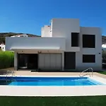 La Mesa Villa *